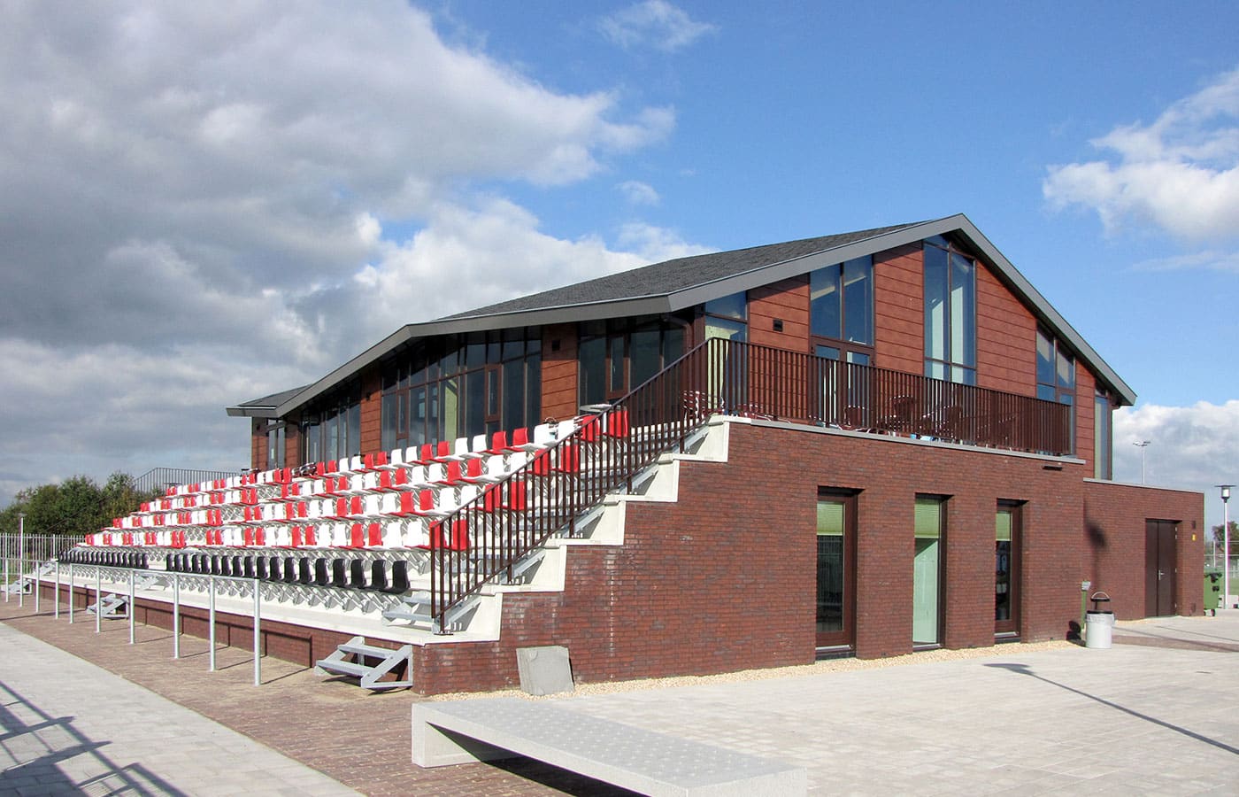 vv dilettant, dilettant, voetbalclub, clubgebouw, voetbal, sport, architectuur, architecten, lgarchitecten