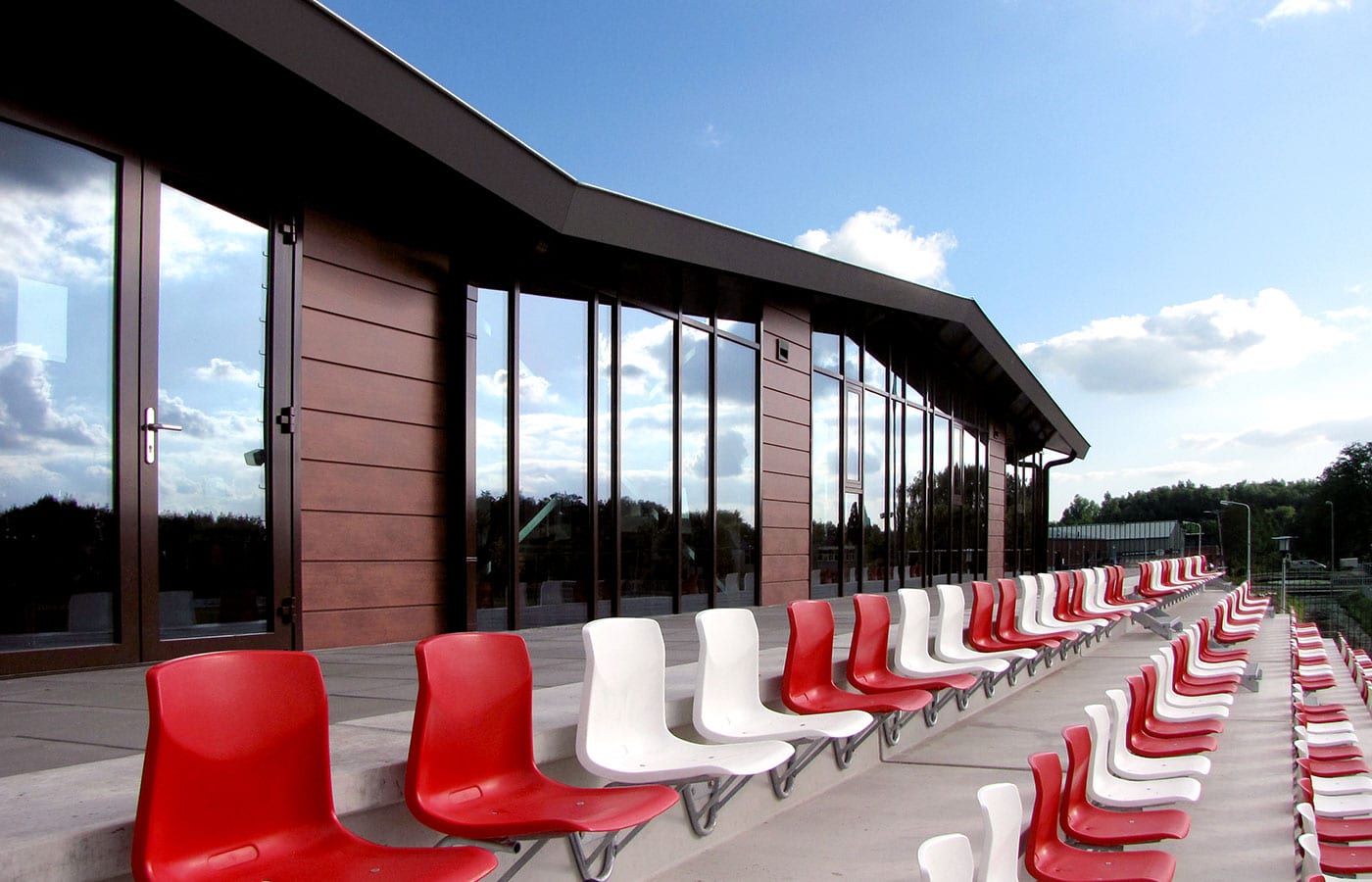 vv dilettant, dilettant, voetbalclub, clubgebouw, voetbal, sport, architectuur, architecten, lgarchitecten