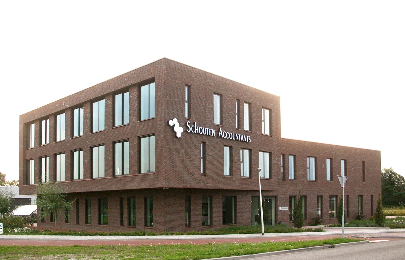 schouten, schouten accountants, rhoon, rotterdam, kantoor, architectuur, lg architecten