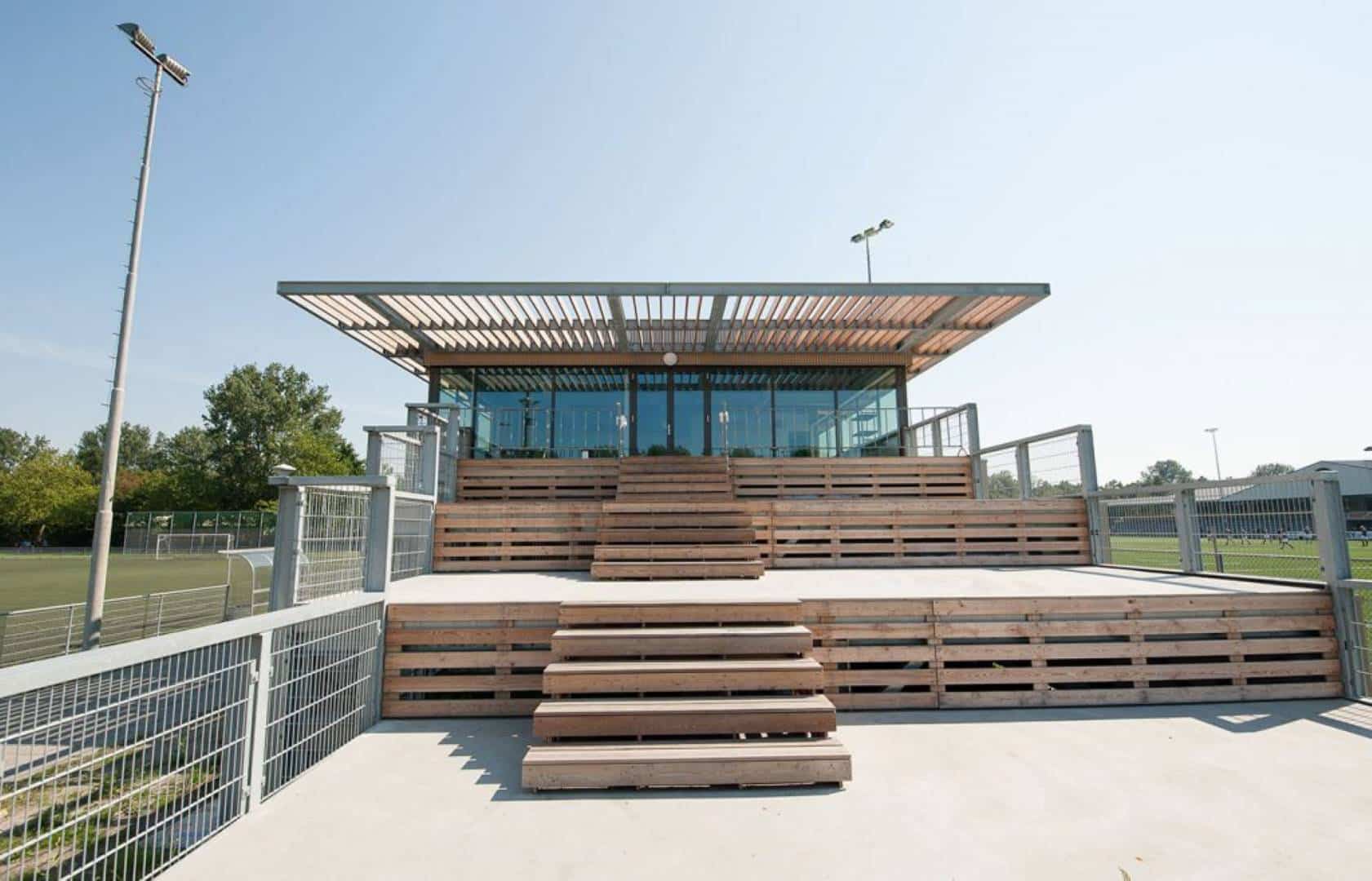 sparks united, sport, clubgebouw, tribune, amsterdam, rotterdam, lgarchitecten, lg architecten, tribune